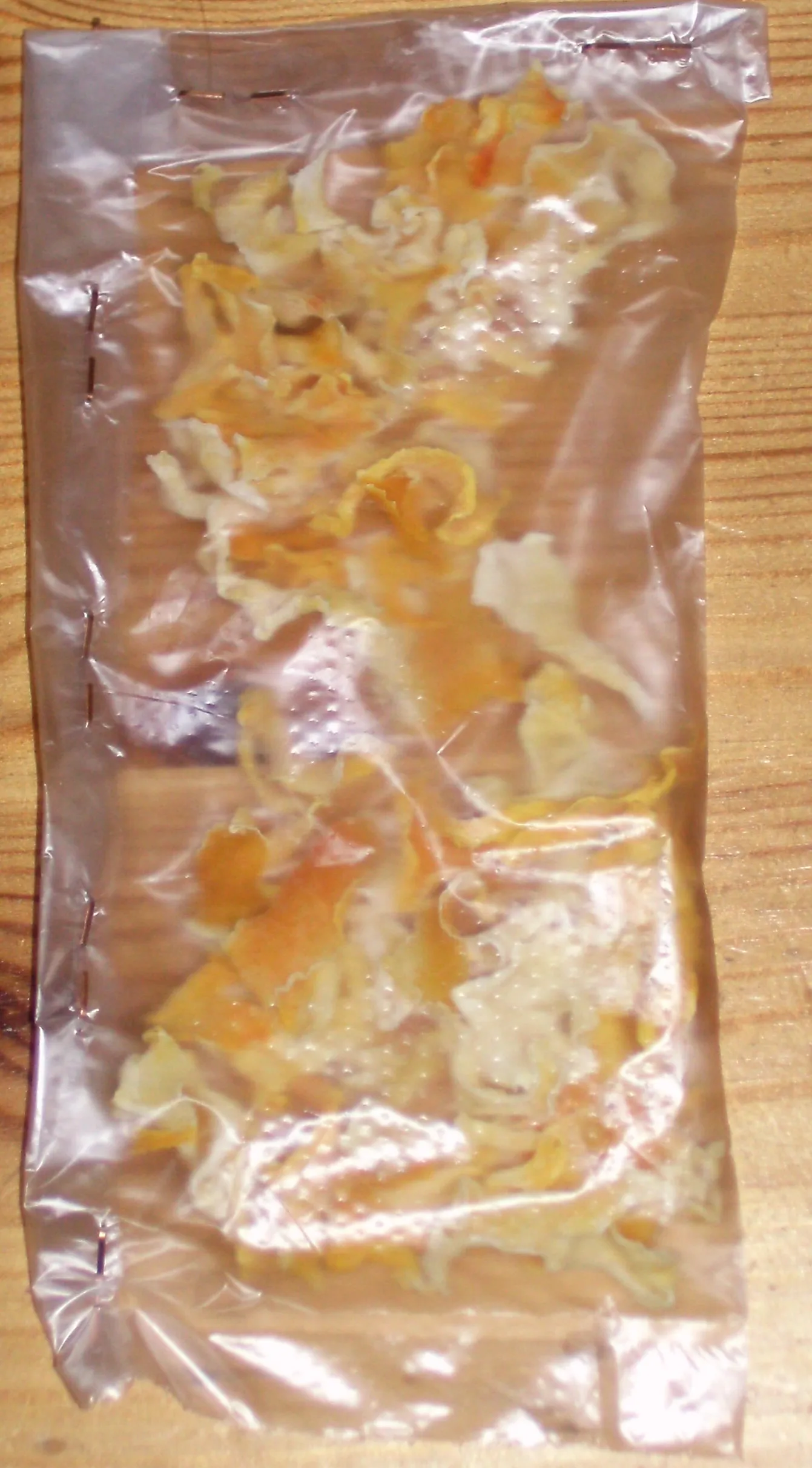 Verschiedene Obst- und Gemüse-Chips – Bild 1
